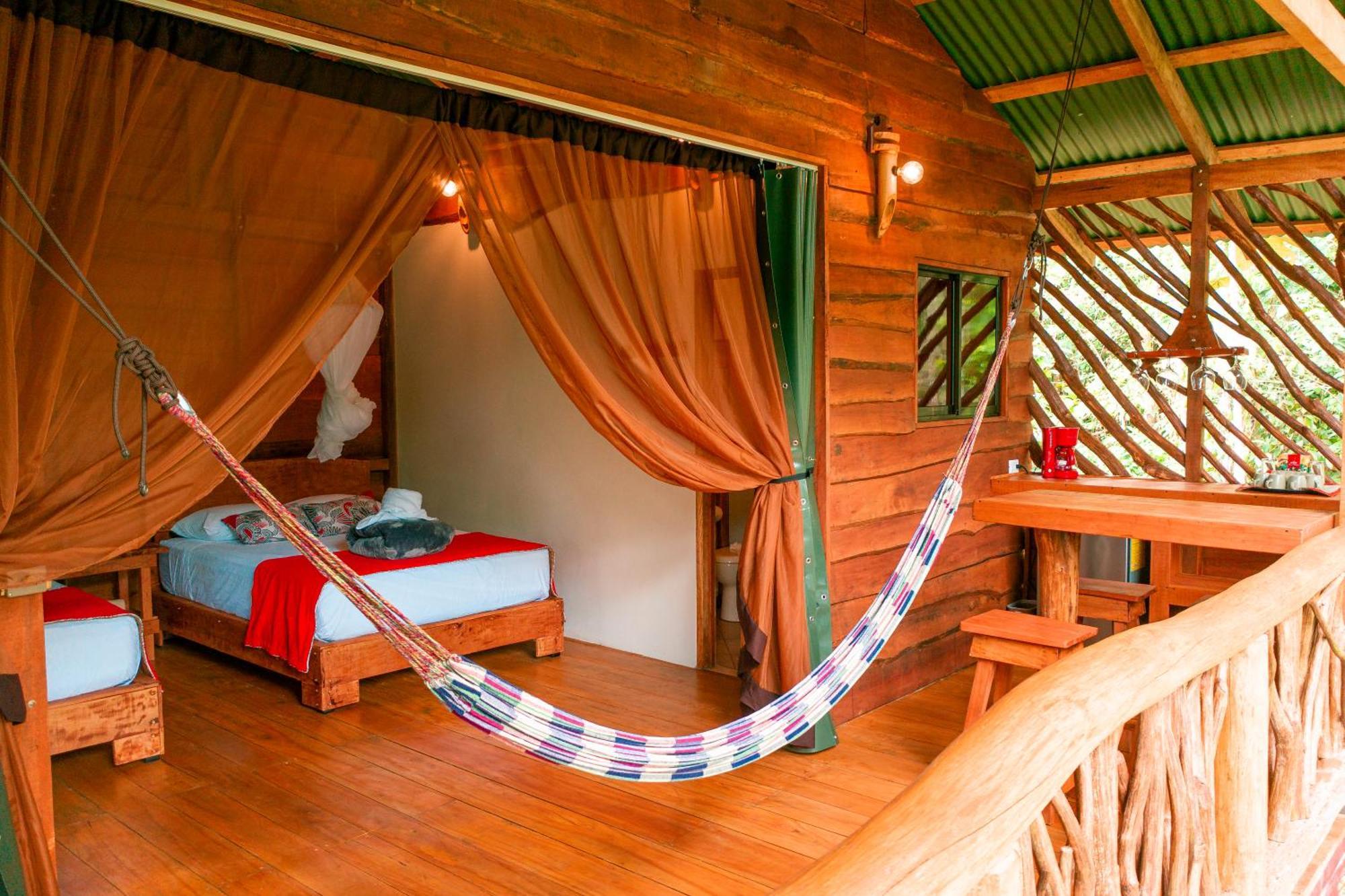 La Tigra Rainforest Lodge La Fortuna 外观 照片